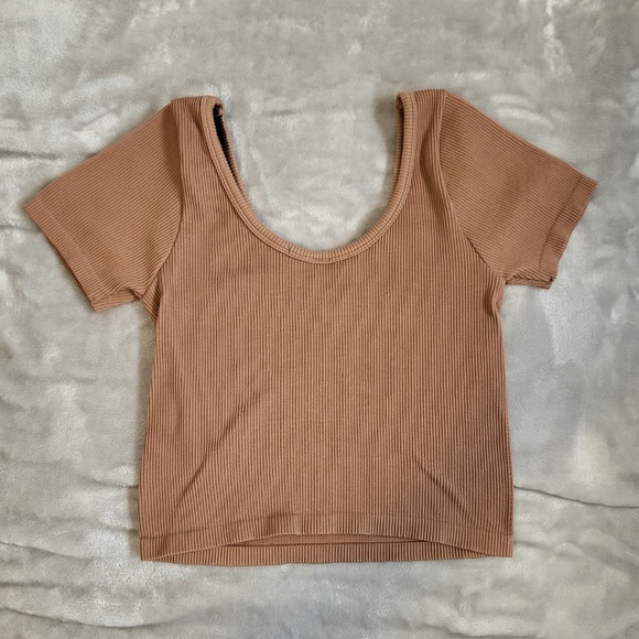 Frankie Phoenix crop top - Picture 2 of 4